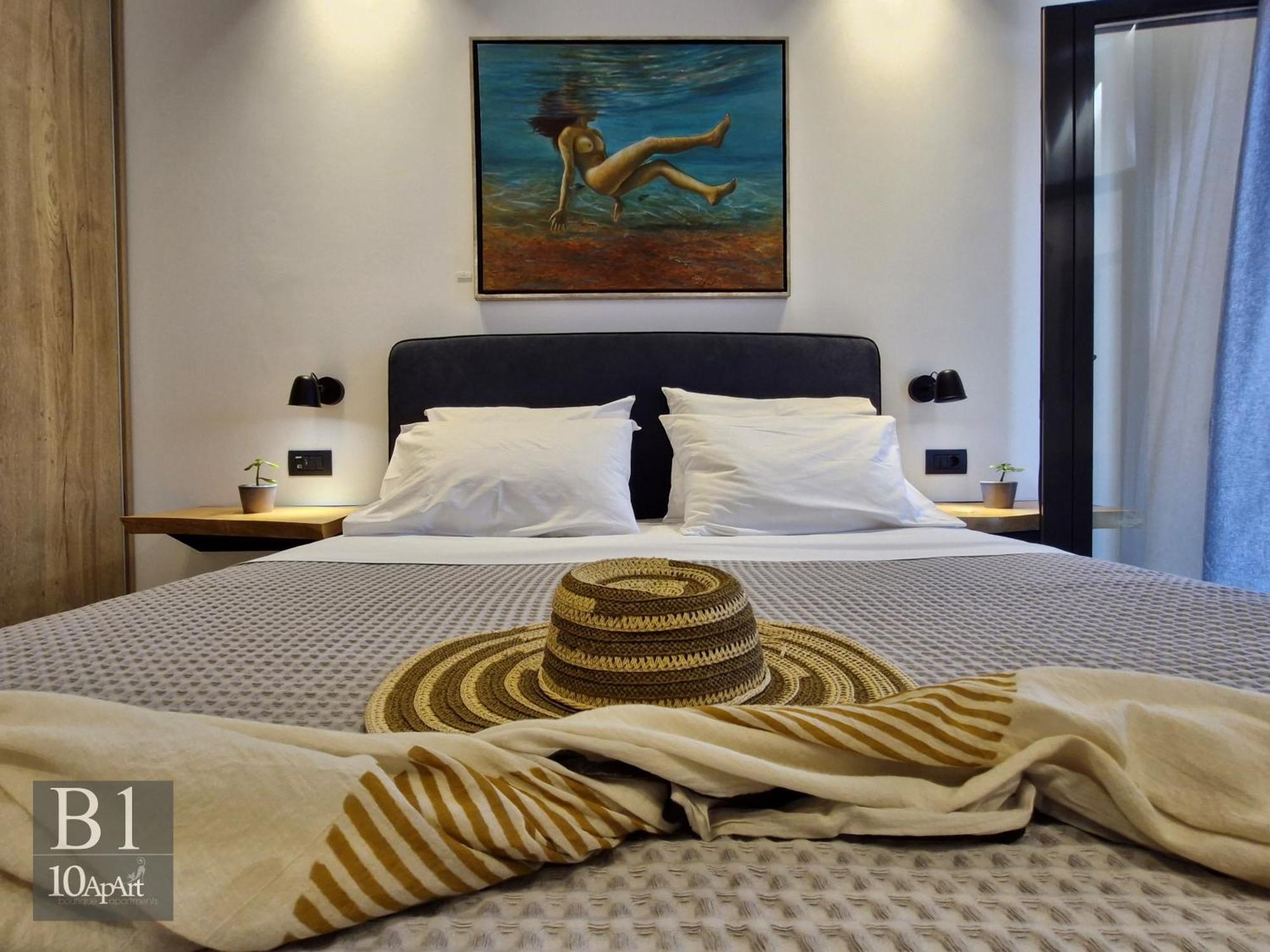 10 Apart Boutique Apartments คอสทาวน์ ภายนอก รูปภาพ