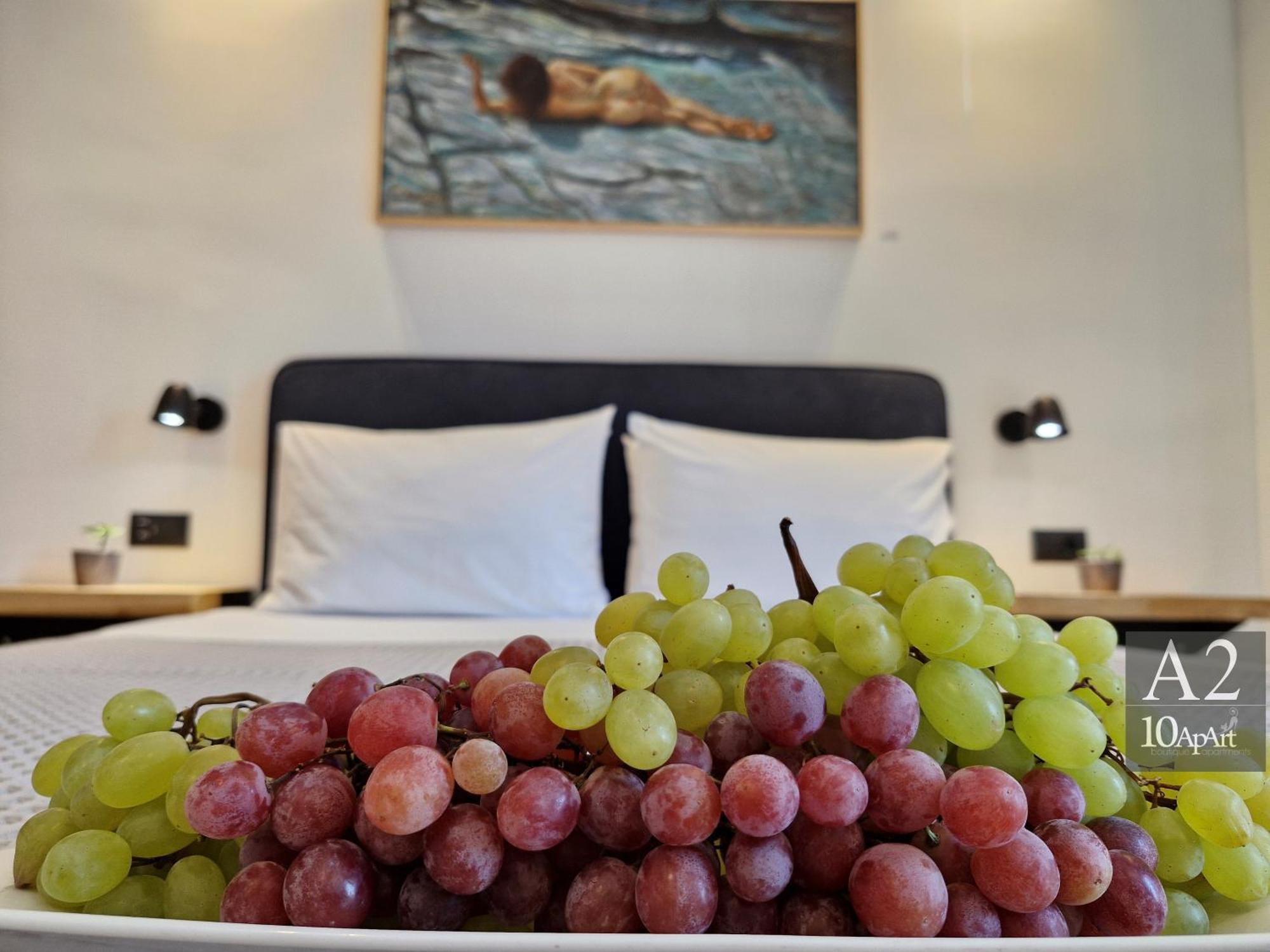 10 Apart Boutique Apartments คอสทาวน์ ภายนอก รูปภาพ